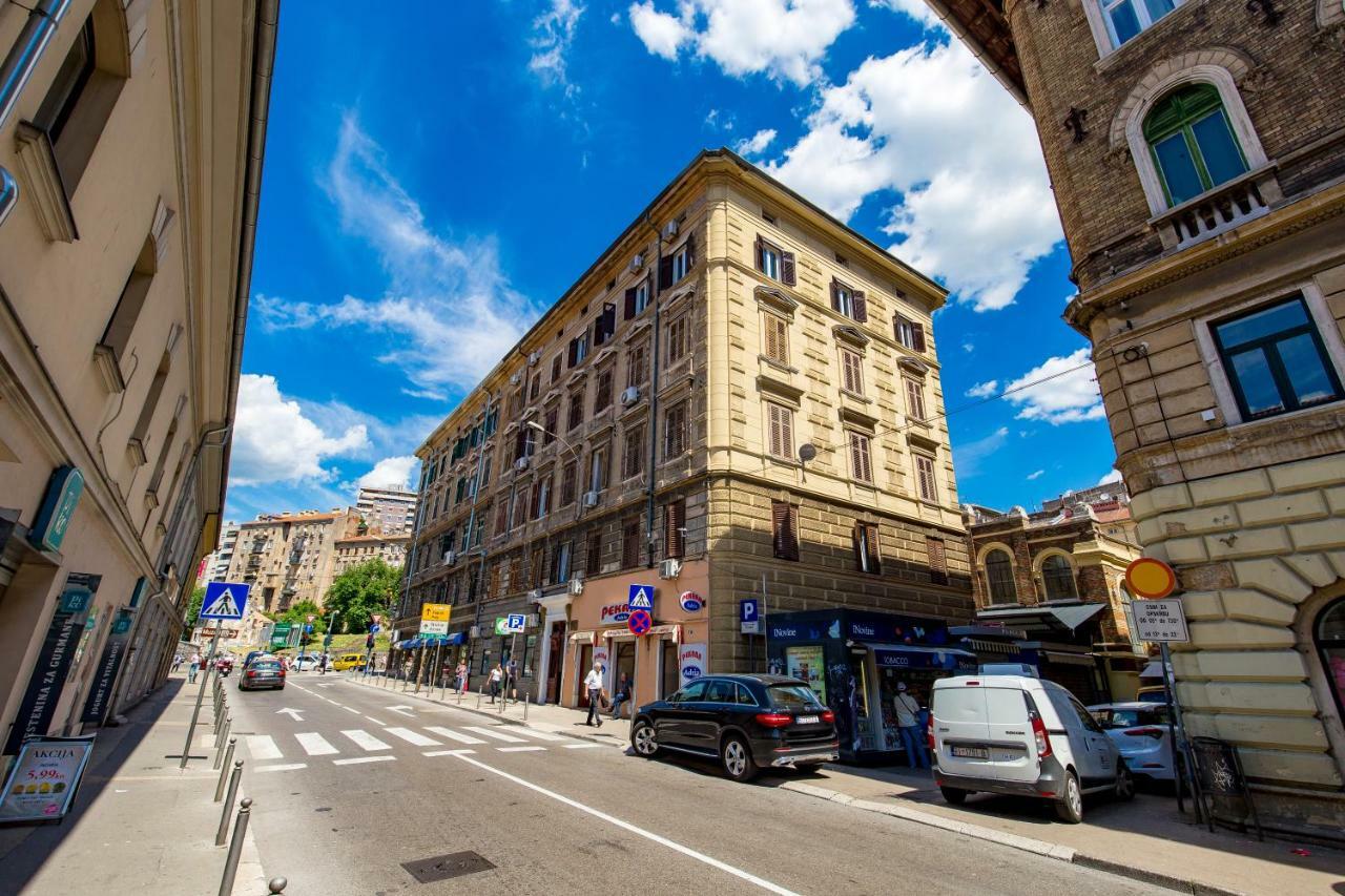 Apartments Paulina Rijeka Exterior foto